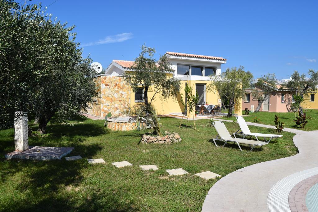 Three Stars Luxury Villas Мораитика Экстерьер фото
